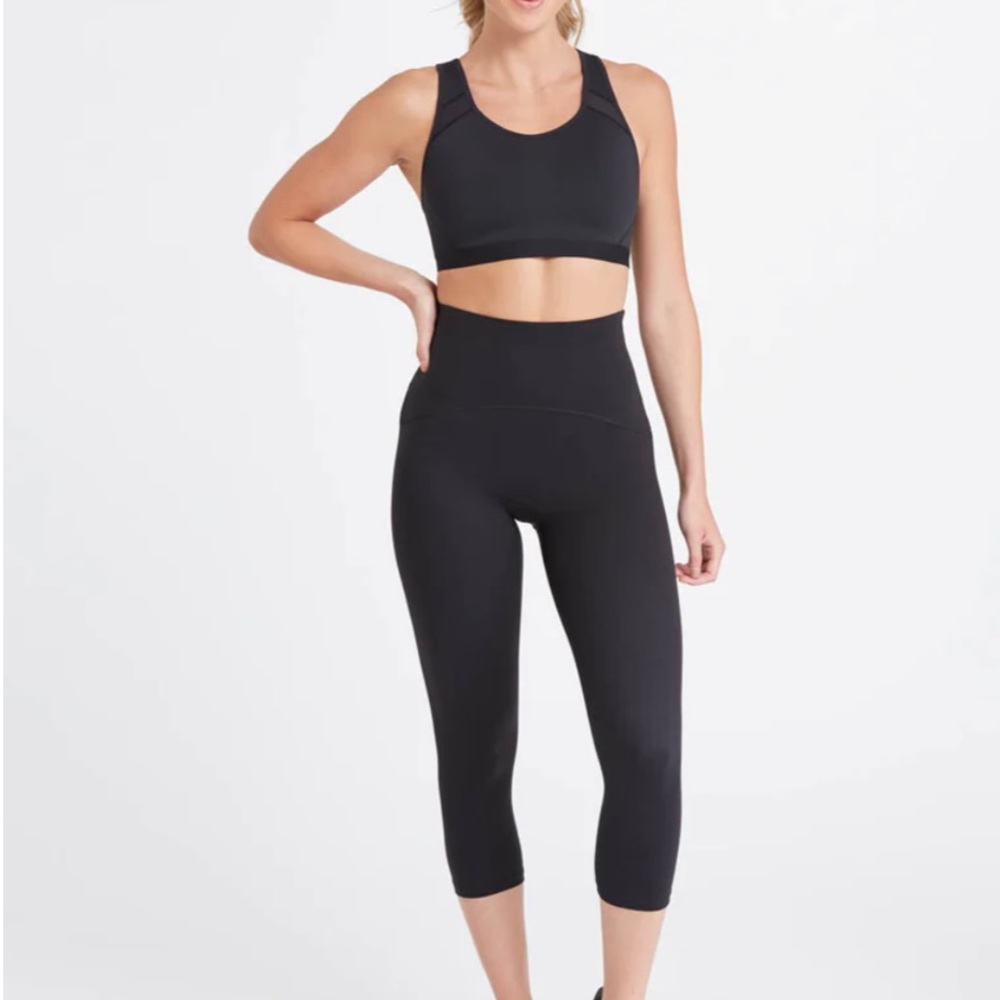 SPANX Cropped Lamn Legging NWT size Large